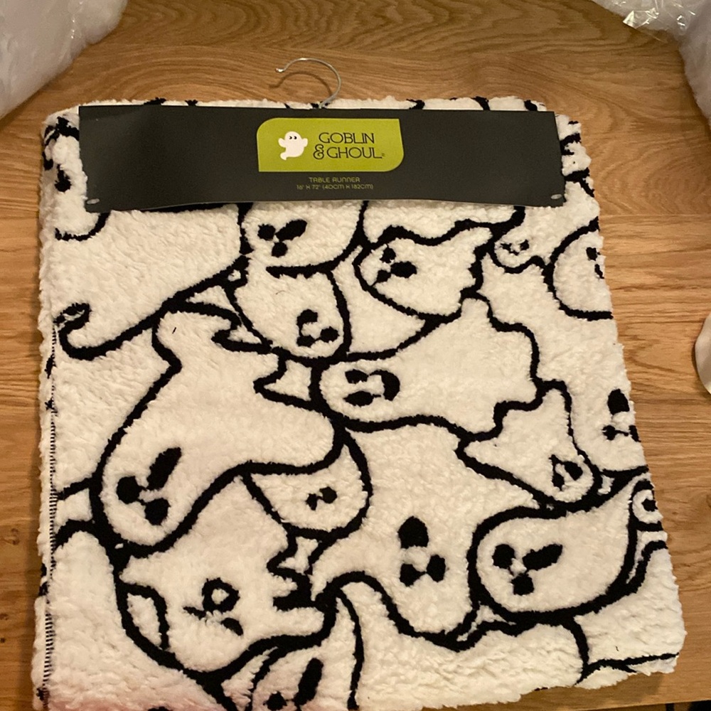 Goblin & Ghoul Table Runner